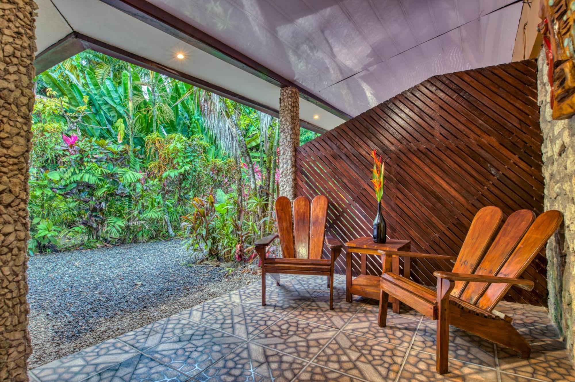 Atlantida Lodge Cahuita Exteriér fotografie
