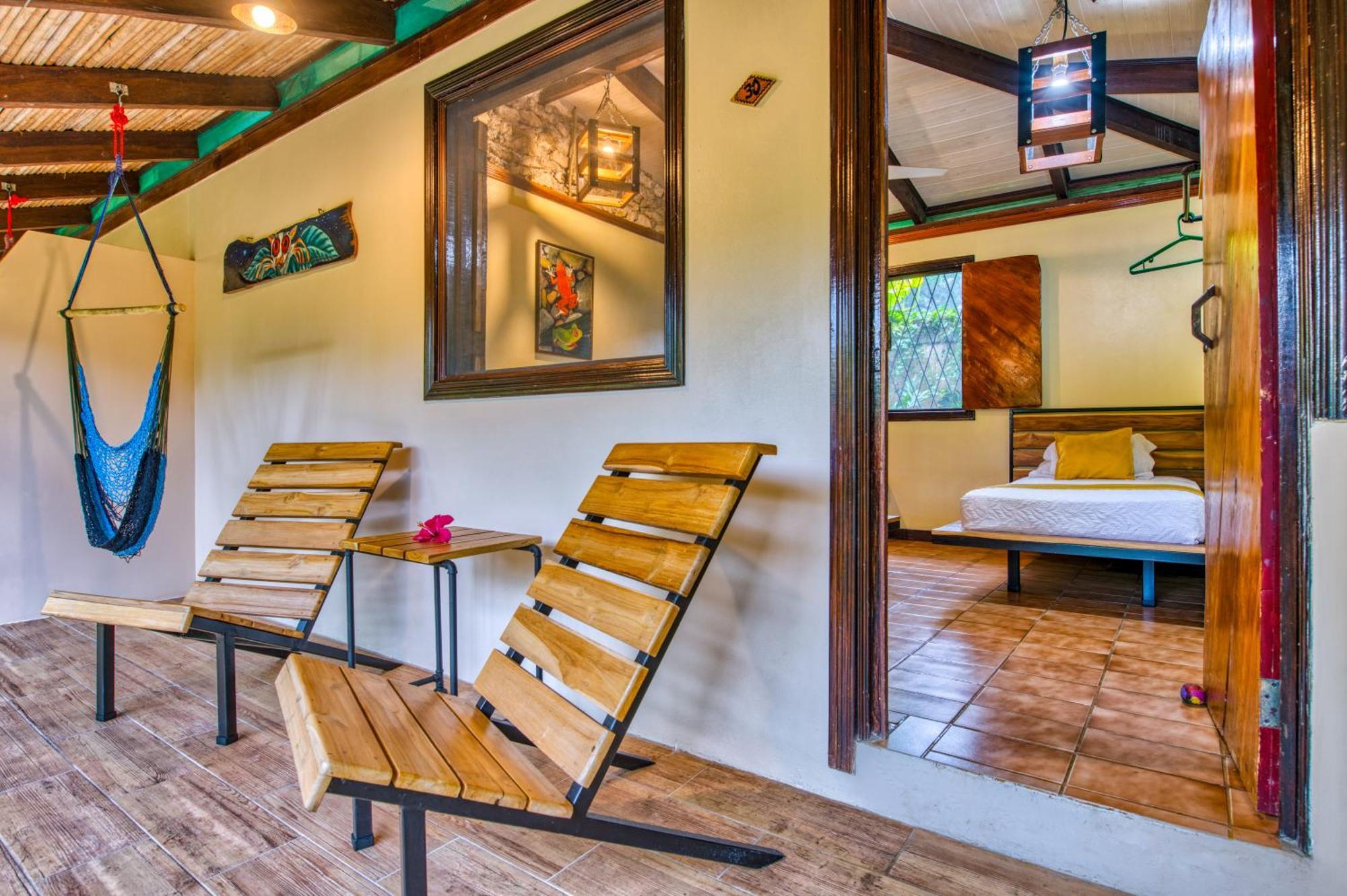 Atlantida Lodge Cahuita Exteriér fotografie