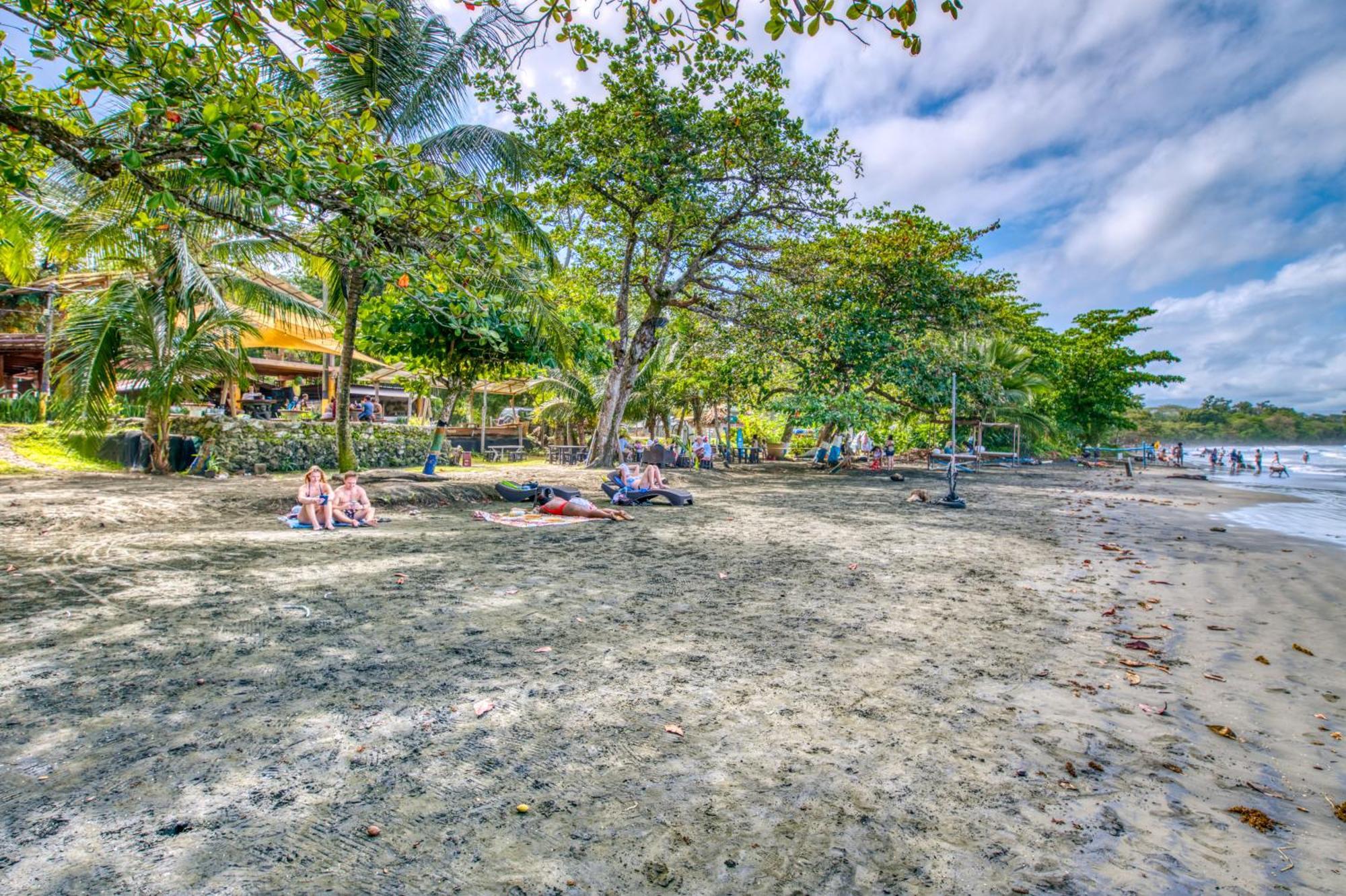 Atlantida Lodge Cahuita Exteriér fotografie