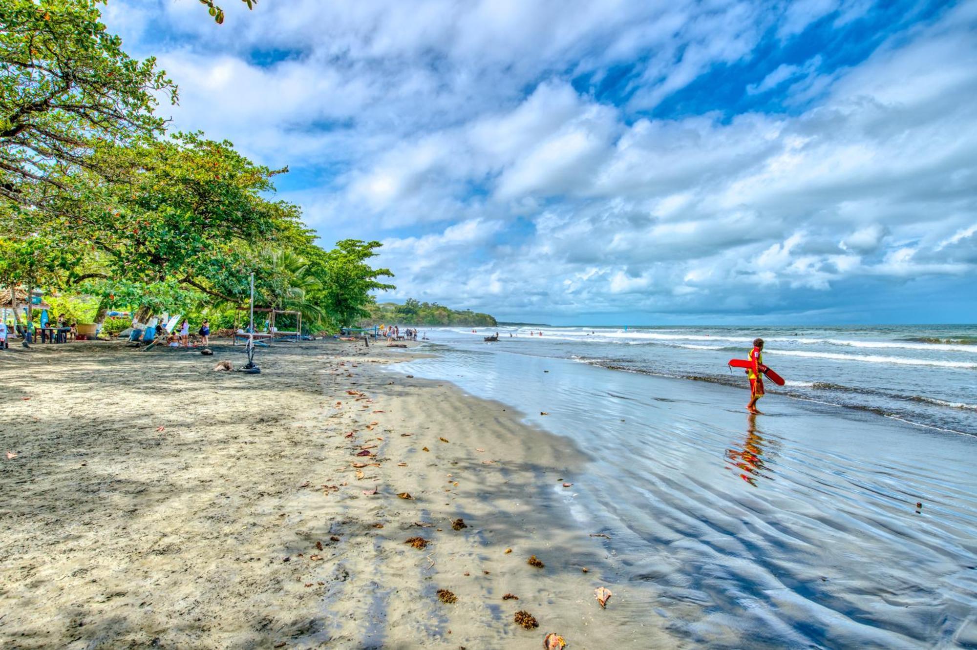 Atlantida Lodge Cahuita Exteriér fotografie