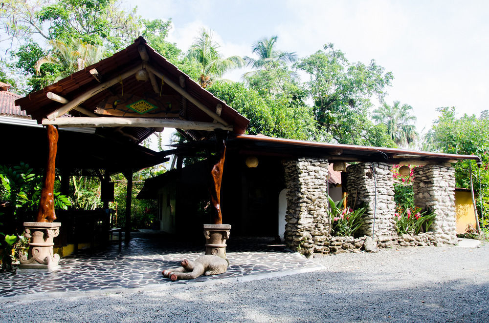 Atlantida Lodge Cahuita Exteriér fotografie